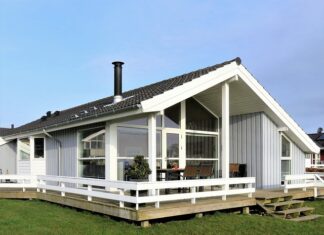 Czym pomalować dno łodzi?